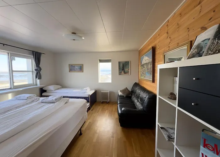 Fagrabrekka Guesthouse